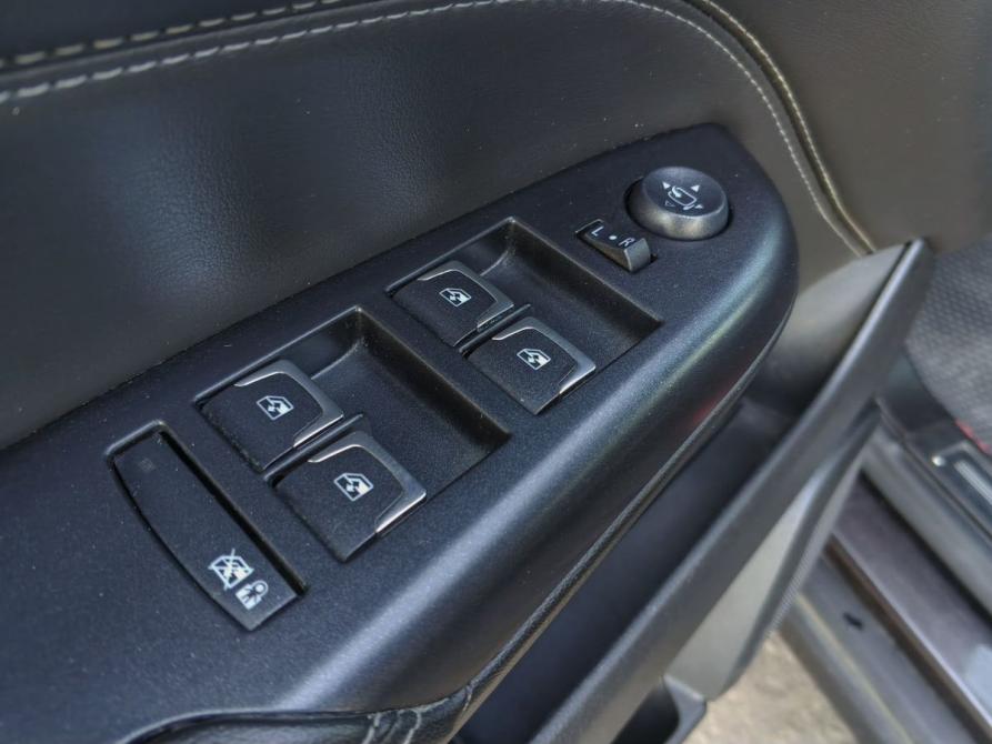 Cadillac SRX II Рестайлинг Москва  - изображение 19