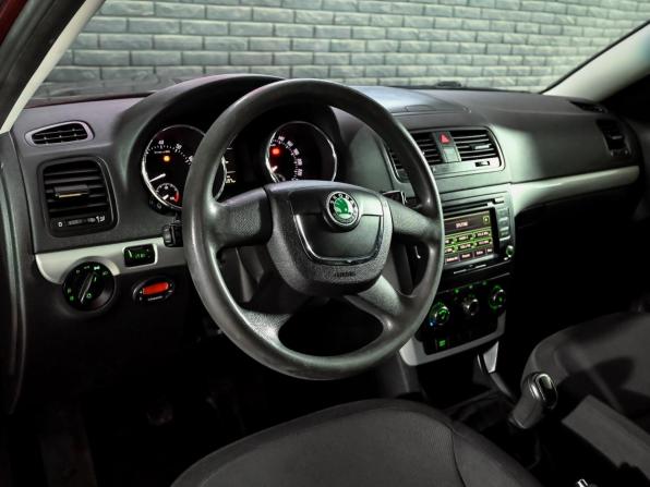 Skoda Yeti I с пробегом 2011 года, цена 730 000 рублей, 203691 км, внедорожник, Автокод Объявления