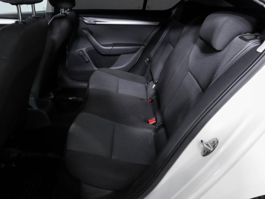 Skoda Octavia III (A7) Москва  - изображение 10