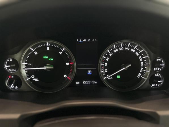 Toyota Land Cruiser 200 Series Рестайлинг 2 с пробегом 2018 года, цена 7 099 000 рублей, 199713 км, внедорожник, Автокод Объявления