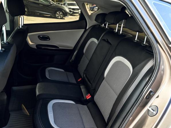 Kia Ceed II с пробегом 2014 года, цена 1 275 000 рублей, 105278 км, хэтчбек, Автокод Объявления