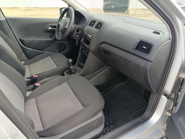 Volkswagen Polo V с пробегом 2013 года, цена 550 000 рублей, 251970 км, седан, Автокод Объявления