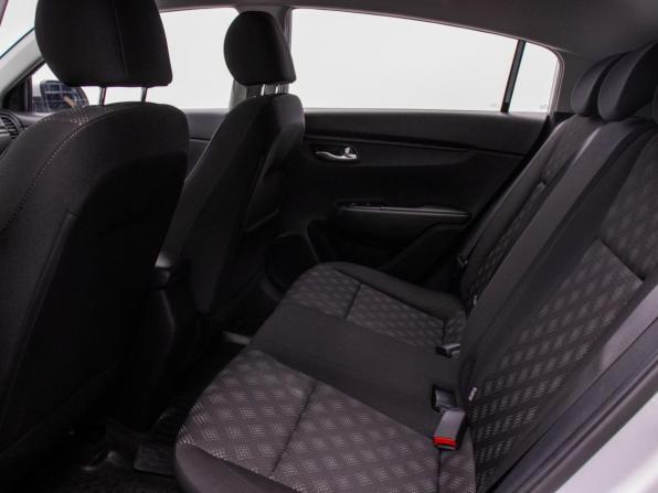 Kia Rio IV с пробегом 2018 года, цена 1 360 000 рублей, 158847 км, хэтчбек, Автокод Объявления