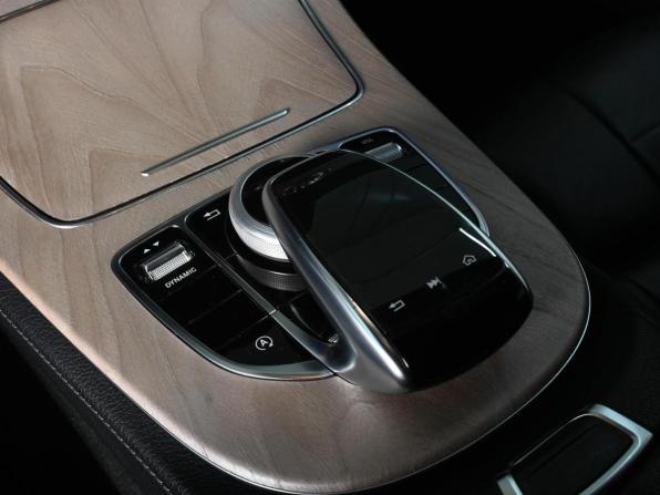 Mercedes-Benz CLS III (C257) с пробегом 2019 года, цена 3 899 000 рублей, 165036 км, седан, Автокод Объявления