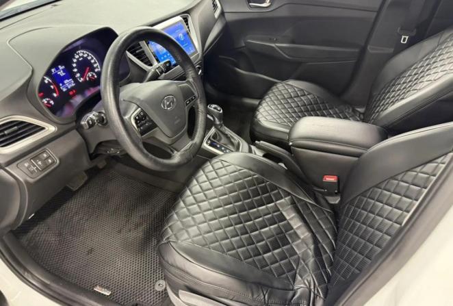 Hyundai Solaris II с пробегом 2019 года, цена 1 420 000 рублей, 107712 км, седан, Автокод Объявления