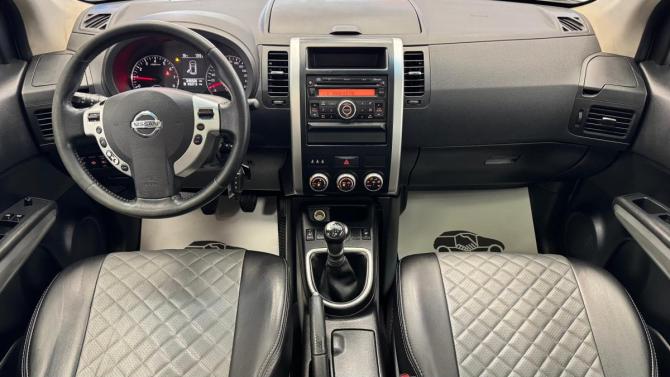 Nissan X-Trail II Рестайлинг с пробегом 2011 года, цена 1 250 000 рублей, 248326 км, внедорожник, Автокод Объявления