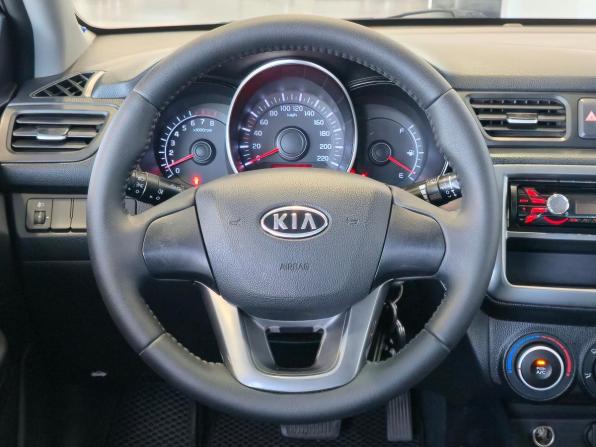 Kia Rio III с пробегом 2012 года, цена 999 000 рублей, 130000 км, хэтчбек, Автокод Объявления