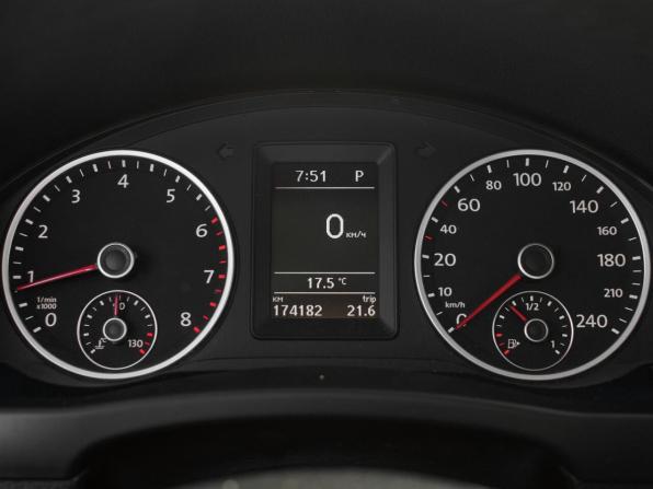Volkswagen Tiguan I с пробегом 2011 года, цена 1 295 000 рублей, 174182 км, внедорожник, Автокод Объявления