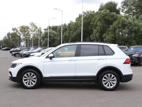 Volkswagen Tiguan II Рестайлинг с пробегом 2022 года, цена 2 840 000 рублей, 33019 км, внедорожник, Автокод Объявления