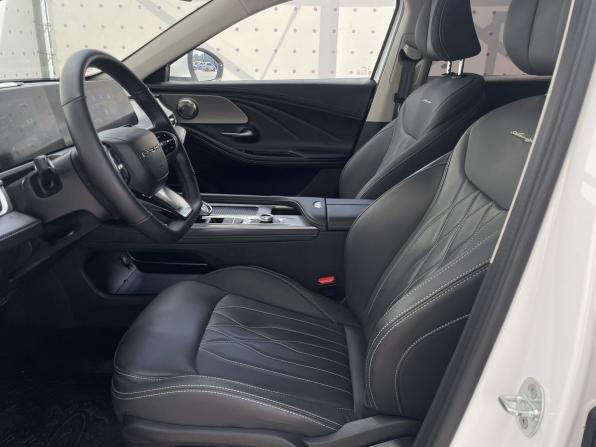 Chery Arrizo 8 с пробегом 2024 года, цена 2 250 000 рублей, 18960 км, седан, Автокод Объявления
