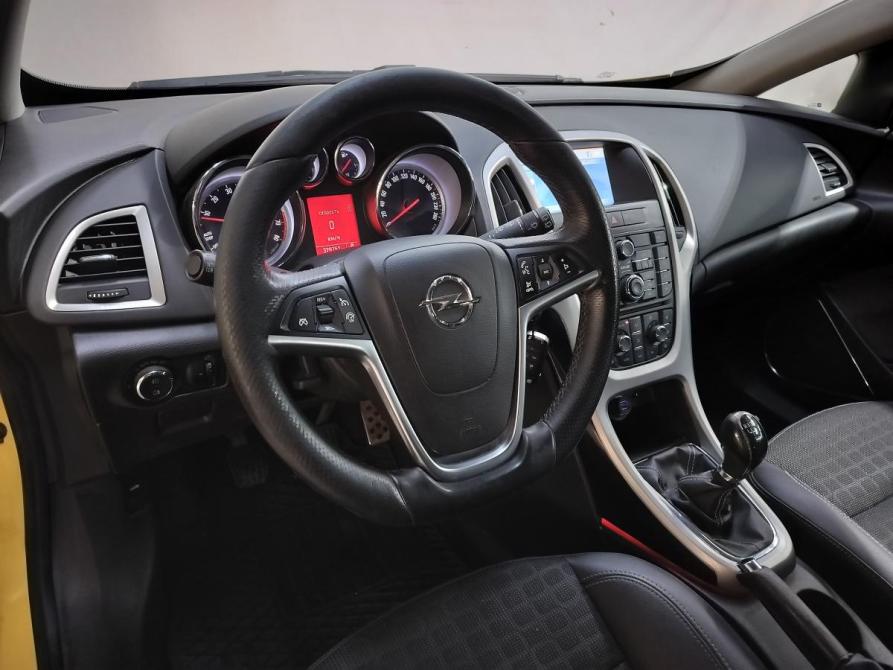 Opel Astra J Рестайлинг Санкт-Петербург  - изображение 8