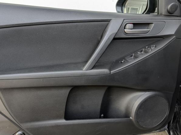 Mazda 3 II (BL) Рестайлинг с пробегом 2012 года, цена 980 000 рублей, 183964 км, хэтчбек, Автокод Объявления