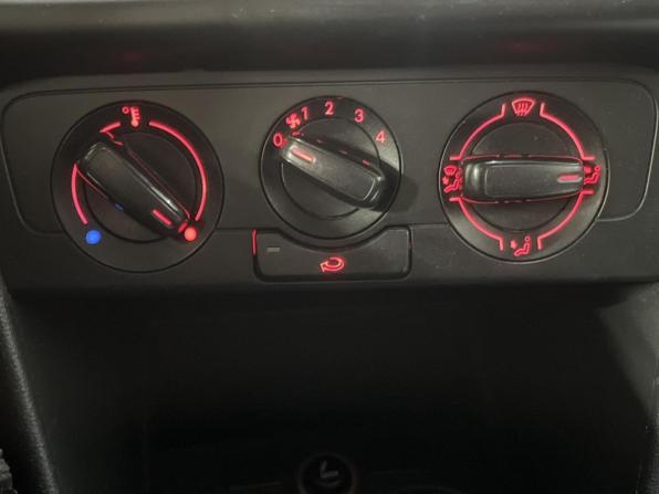 Volkswagen Polo V с пробегом 2013 года, цена 735 000 рублей, 162847 км, седан, Автокод Объявления