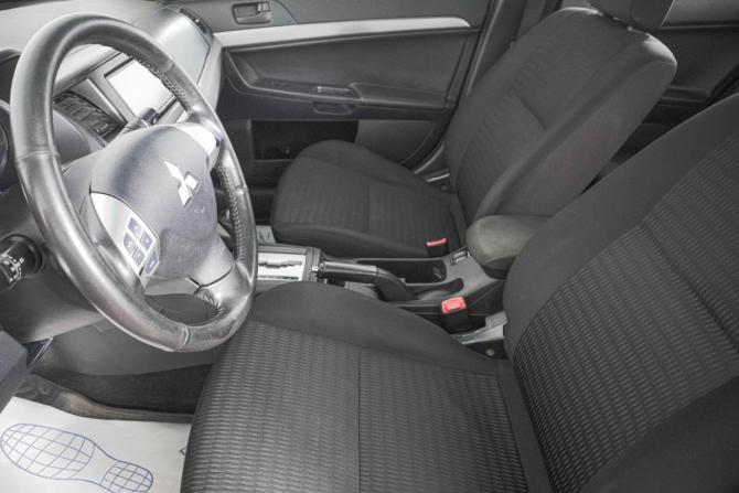 Mitsubishi Lancer X Рестайлинг с пробегом 2012 года, цена 899 000 рублей, 126000 км, седан, Автокод Объявления