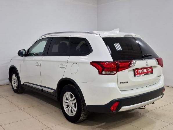 Mitsubishi Outlander III Рестайлинг 2 с пробегом 2017 года, цена 1 648 000 рублей, 155464 км, внедорожник, Автокод Объявления