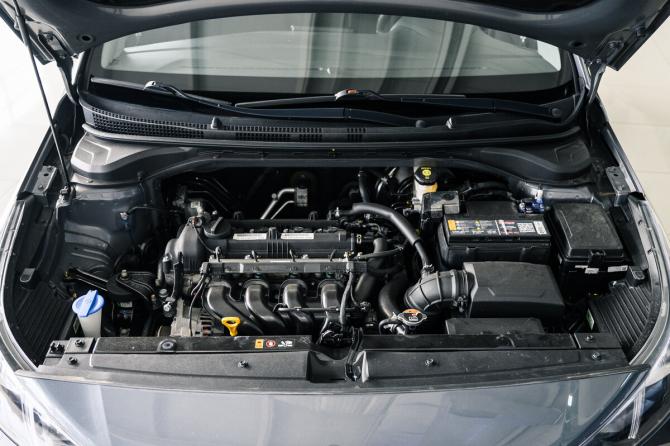 Hyundai Solaris II Рестайлинг с пробегом 2021 года, цена 1 330 000 рублей, 85154 км, седан, Автокод Объявления
