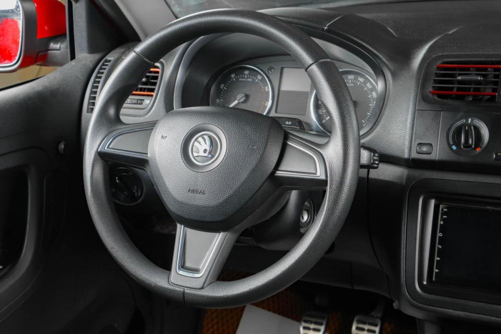 Skoda Fabia II Рестайлинг Тюмень  - изображение 12