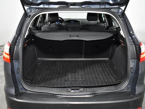 Ford Focus III с пробегом 2013 года, цена 999 000 рублей, 83117 км, универсал, Автокод Объявления