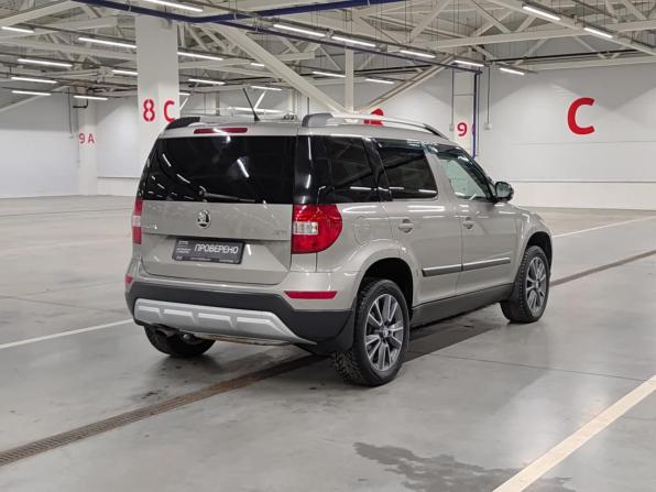 Skoda Yeti I Рестайлинг с пробегом 2016 года, цена 1 240 000 рублей, 163046 км, внедорожник, Автокод Объявления