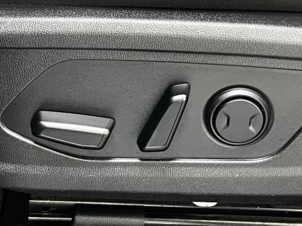 Kia Sorento IV с пробегом 2023 года, цена 4 140 000 рублей, 50000 км, внедорожник, Автокод Объявления