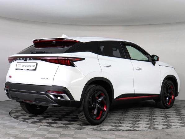 Omoda C5 I с пробегом 2023 года, цена 1 699 000 рублей, 70000 км, внедорожник, Автокод Объявления