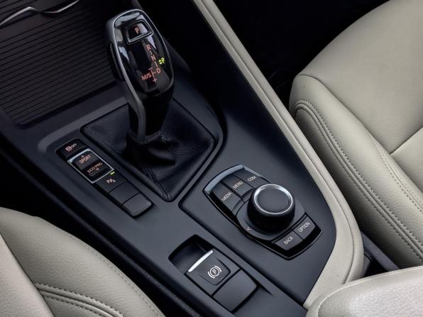 BMW X1 II (F48) Рестайлинг с пробегом 2021 года, цена 2 670 000 рублей, 94799 км, внедорожник, Автокод Объявления