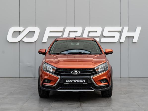 Lada (ВАЗ) Vesta I с пробегом 2019 года, цена 910 000 рублей, 226233 км, седан, Автокод Объявления