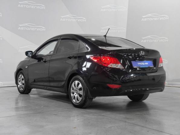 Hyundai Solaris I с пробегом 2013 года, цена 700 000 рублей, 395412 км, седан, Автокод Объявления
