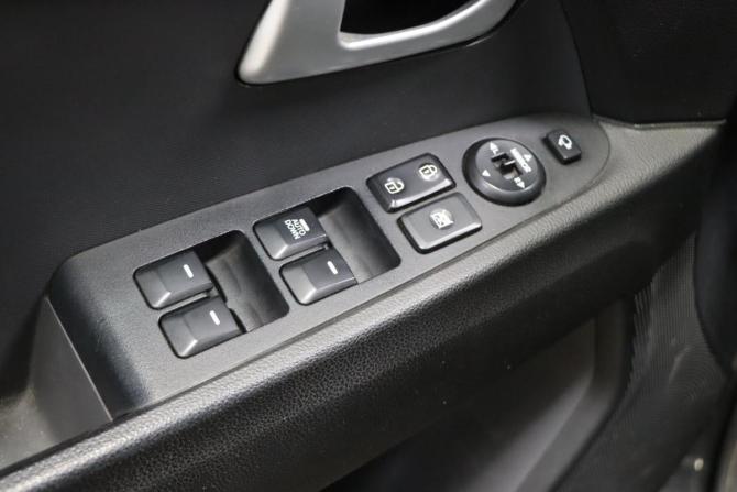 Kia Sportage III Рестайлинг с пробегом 2014 года, цена 1 049 990 рублей, 192079 км, внедорожник, Автокод Объявления