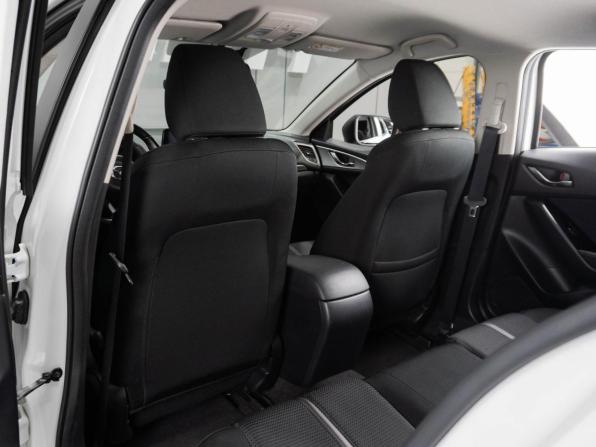 Mazda 3 III (BM) Рестайлинг с пробегом 2018 года, цена 1 670 000 рублей, 55597 км, седан, Автокод Объявления
