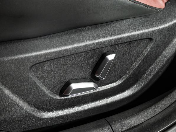 Geely Coolray I с пробегом 2023 года, цена 1 677 000 рублей, 55053 км, внедорожник, Автокод Объявления