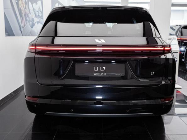 Новый Li Auto (Lixiang) L7 I Рестайлинг 2025 года, цена 10 690 000 рублей, внедорожник, Автокод Объявления