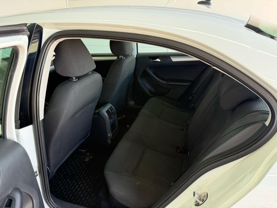 Volkswagen Jetta VI Рестайлинг Уфа  - изображение 16