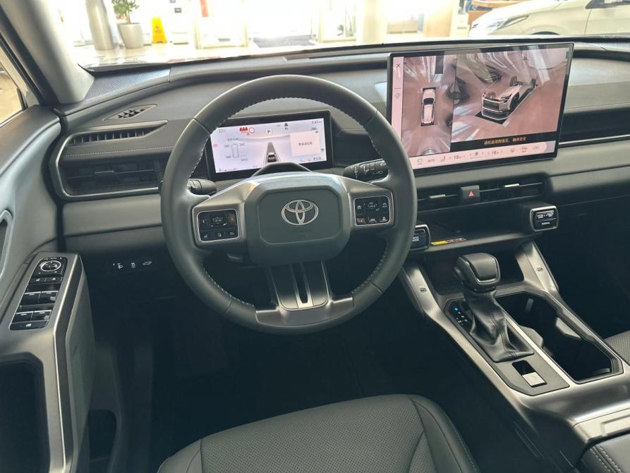 Toyota RAV4 VI (XA60) Курск  - изображение 18