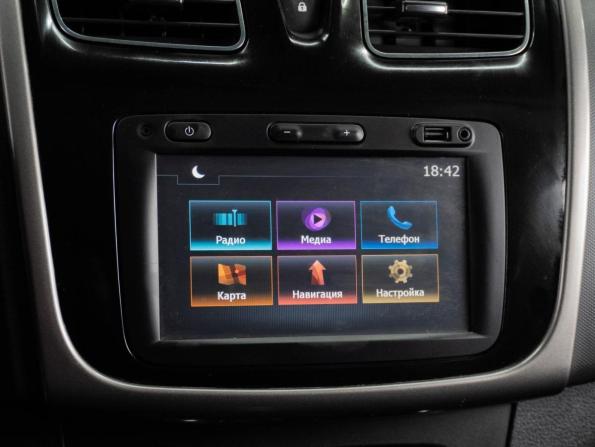 Renault Sandero II с пробегом 2016 года, цена 990 000 рублей, 86868 км, хэтчбек, Автокод Объявления
