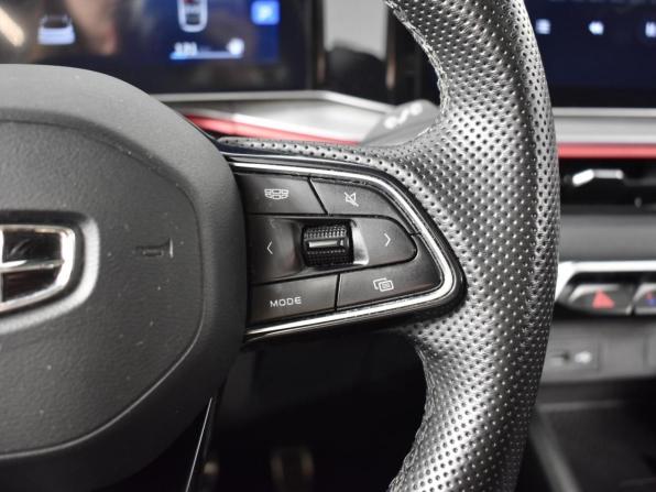 Geely Coolray I Рестайлинг с пробегом 2024 года, цена 1 933 900 рублей, 98015 км, внедорожник, Автокод Объявления