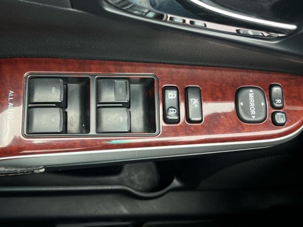 Toyota Camry VII (XV50) с пробегом 2013 года, цена 1 350 000 рублей, 299192 км, седан, Автокод Объявления
