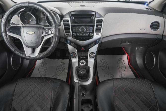 Chevrolet Cruze I с пробегом 2012 года, цена 649 000 рублей, 246000 км, хэтчбек, Автокод Объявления