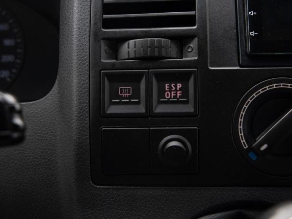 Volkswagen Caravelle T5 с пробегом 2008 года, цена 1 499 000 рублей, 224405 км, минивэн, Автокод Объявления