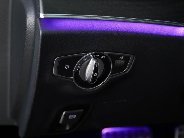 Mercedes-Benz E-Класс V (W213 S213 C238) Рестайлинг с пробегом 2021 года, цена 4 399 077 рублей, 70578 км, седан, Автокод Объявления