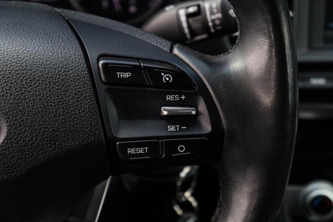 Hyundai Elantra VI (AD) Рестайлинг с пробегом 2019 года, цена 1 730 000 рублей, 128431 км, седан, Автокод Объявления