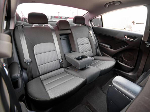 Kia Cerato III с пробегом 2016 года, цена 1 047 980 рублей, 160289 км, седан, Автокод Объявления