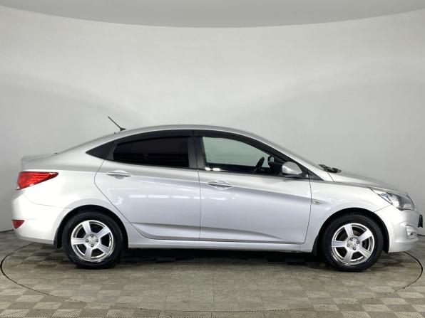 Hyundai Solaris I Рестайлинг с пробегом 2016 года, цена 869 000 рублей, 174149 км, седан, Автокод Объявления