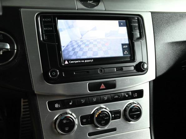 Volkswagen Passat B7 с пробегом 2012 года, цена 1 600 000 рублей, 221161 км, универсал, Автокод Объявления