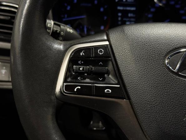 Hyundai Solaris II Рестайлинг с пробегом 2020 года, цена 1 340 000 рублей, 108338 км, седан, Автокод Объявления