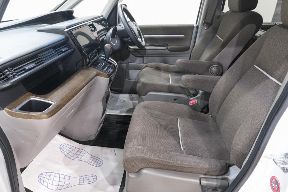 Honda Stepwgn V Рестайлинг Новокузнецк  - изображение 14