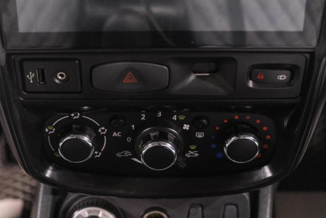 Nissan Terrano III (D10) с пробегом 2015 года, цена 1 339 000 рублей, 262000 км, внедорожник, Автокод Объявления
