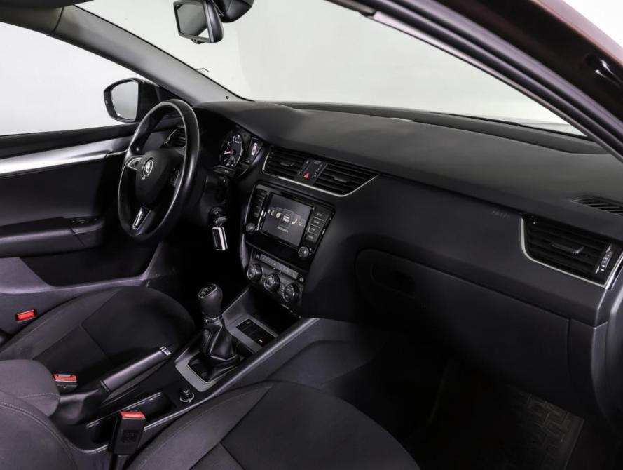 Skoda Octavia III (A7) Москва  - изображение 10