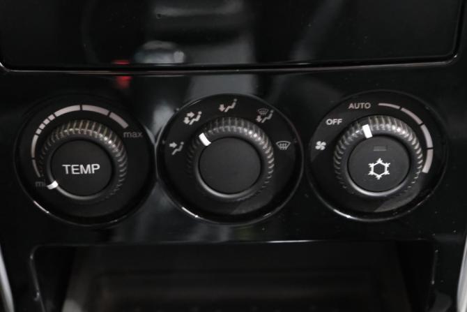 Lada (ВАЗ) Priora I Рестайлинг с пробегом 2014 года, цена 499 000 рублей, 300000 км, седан, Автокод Объявления
