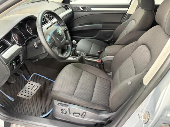 Skoda Superb II с пробегом 2011 года, цена 728 000 рублей, 221577 км, лифтбек, Автокод Объявления